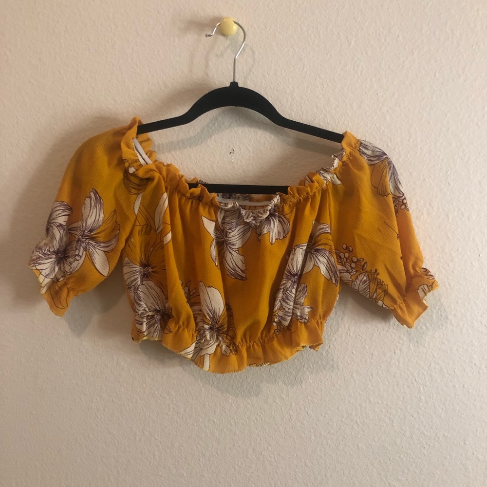 off shoulder crop top